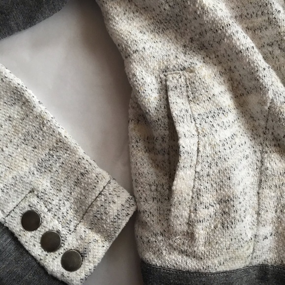 CAbi Cardigan Blazer - Picture 4 of 8